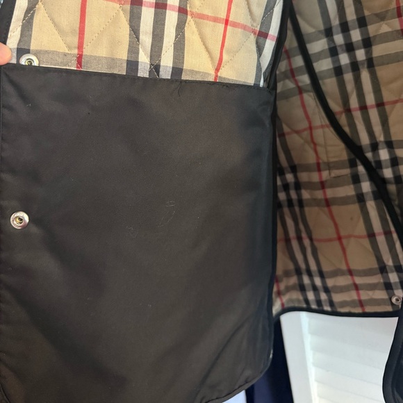 Burberry London Quilted Coat - Picture 7 of 7